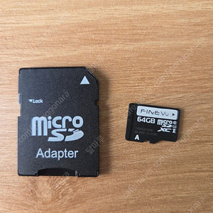 파인뷰 블랙박스용 64기가 메모리카드(Micro SD 카드) 팝니다.