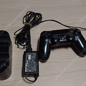 PS4 듀얼쇼크4 블랙+충전독