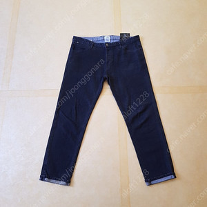 PT05 피티제로친퀘. tapered stretch black jean. 테이퍼드핏 스트레치 블랙진. 36사이즈 / 폴로 랄프로렌 Polo. 설리반슬림 연청크롭진 30사이즈.