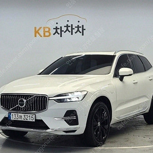 볼보 XC60 중고 볼보 중고차 볼보 중고 흰색 2022년식 43,969km T8 AWD 인스크립션 중고자동차
