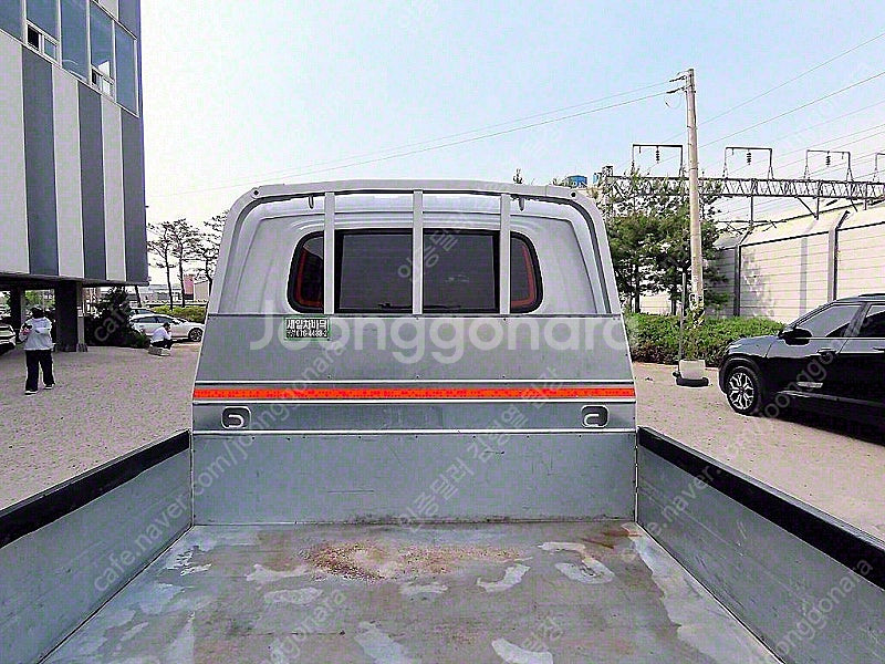 중고트럭 매매 중고화물차매매 흰색 2023년식 19,4...--5