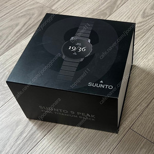 [판매] Suunto 9 Peak 풀 티타늄 블랙 / 보호필름 부착 / 실사용 3일 / 정품 풀박스 / 30만원