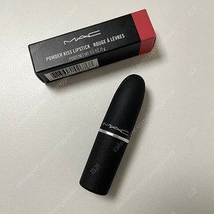 맥 파우더키스 립스틱 어리틀템드