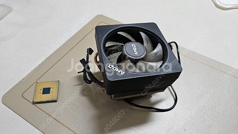 라이젠7 2700X CPU + 정품쿨러--2