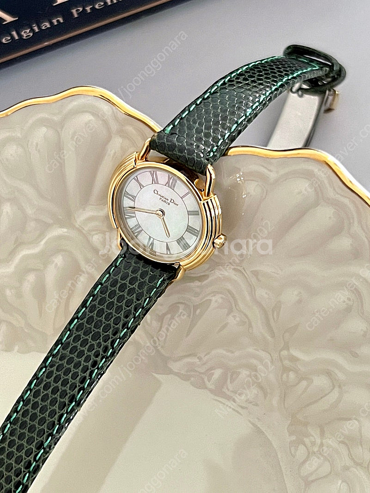 DIOR 골드 라운드 CD 버클 빈티지 디올 시계--4