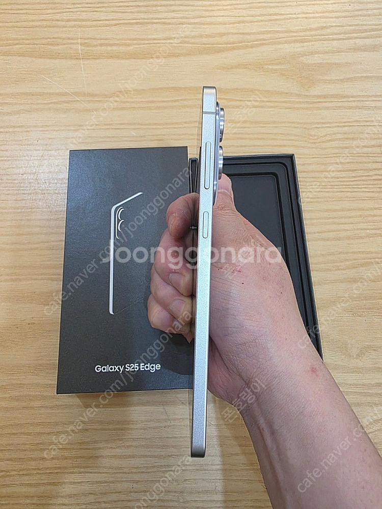 갤럭시s25엣지아이스블루512gb 자급제단순개봉 미사용...--6