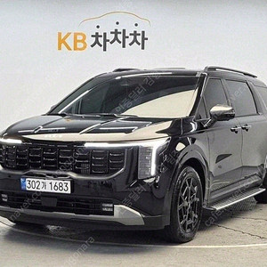 기아 더뉴 카니발 중고 가격 중고 카니발 검정색 2024년식 5,786km HEV 9인승 시그니처 그래비티 수원중고차