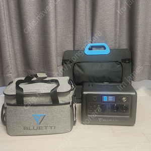 블루에티 EB70 파워뱅크 + PV120D 태양광 패널 세트 판매합니다.