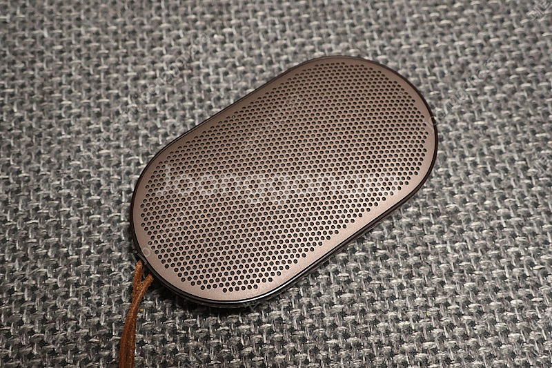 뱅앤올룹슨 B&O 베오플레이 Beoplay P2 브라운...--4