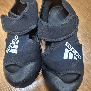 아디다스키즈 샌들 185