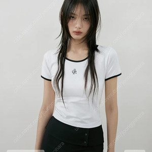 시티브리즈 라인 배색 슬림 티셔츠 화이트, 블랙