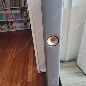 KEF LS60 티타늄 그레이 판매합니다.