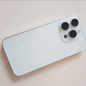 아이폰15pro 256기가 화이트티타늄 자급제 ** 대구 직거래