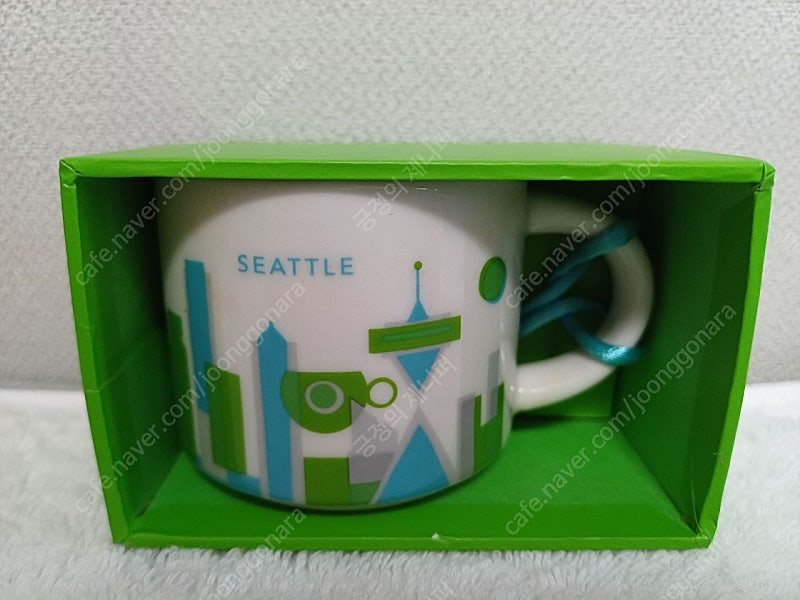 스타벅스 유아히어 홀리데이 레드케이스 오너먼트 59ml 미국 파이크 플레이스 마켓 시애틀 캘리포니아 로스앤젤레스 스... 이미지