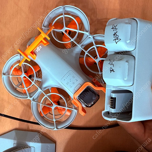 dji 네오 플라이모어콤보 (보험2년) 팝니다