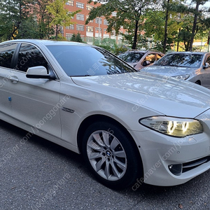 BMW 2012년식 F10 528i(후륜)