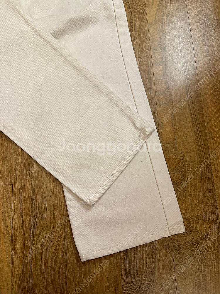 얼바닉30 화이트팬츠 S 사이즈--1
