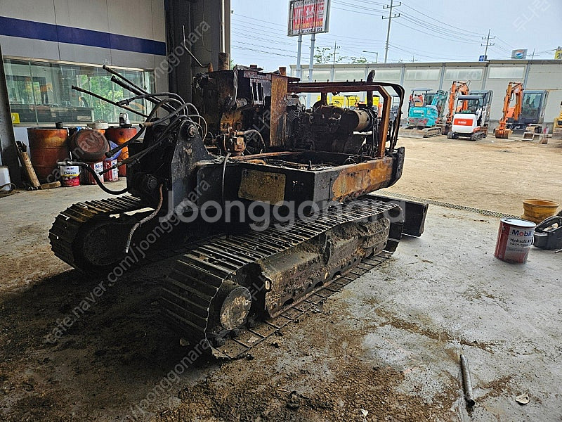 현대 02 HX60AMT 2021년식 하부 부품 팝니다...--1