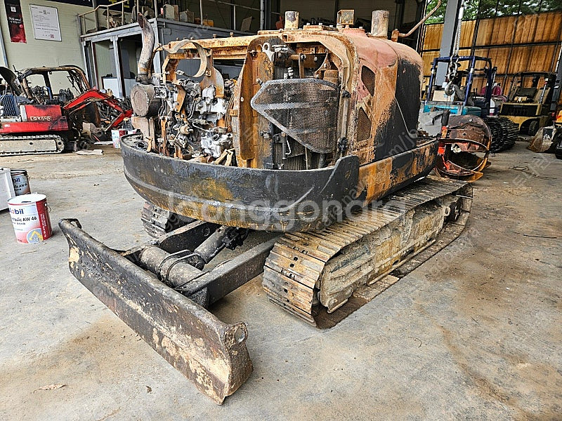 현대 02 HX60AMT 2021년식 하부 부품 팝니다...--3