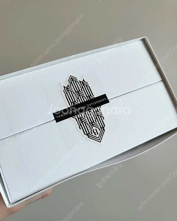 바이레도 라튤립 오드퍼품 100ml 새상품 판매합니다.--2