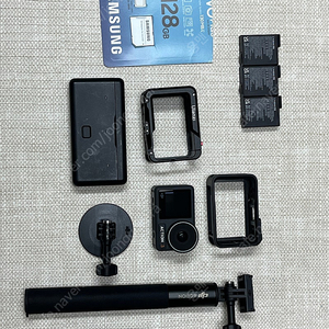 DJI 오즈모 액션3 어드벤처 콤보 판매합니다.