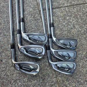 로마로레이 타입 R플러스 6아이언(5 ~ 9, P) 커버포함