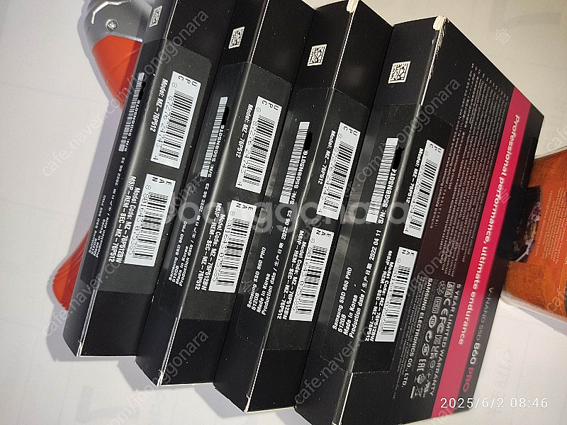 미개봉 860 PRO 512GB--2