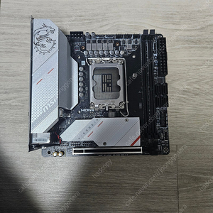 MSI MPG B760I 엣지 WIFI DDR4 itx 보드 팝니다.(택포)