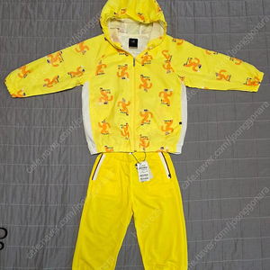 모이몰른 바람막이,7부 바지(130)