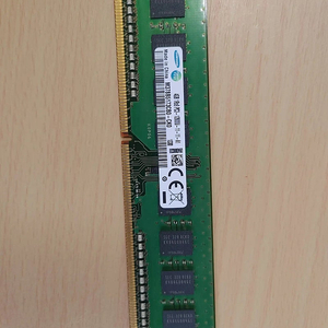 삼성 ddr3 12800 4g 단면 램 팝니다.