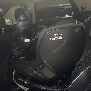 브라이텍스 듀얼픽스 플러스 아이사이즈 신생아 유아 아기 회전형 카시트 ISOFIX 팝니다.