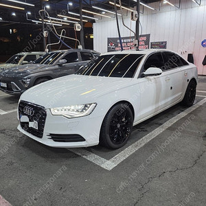 아우디 AUDI A6 3.0TFSI 콰트로 전기형 판매합니다.(zf8단미션, LED패키지 풀LED) 1350->1290