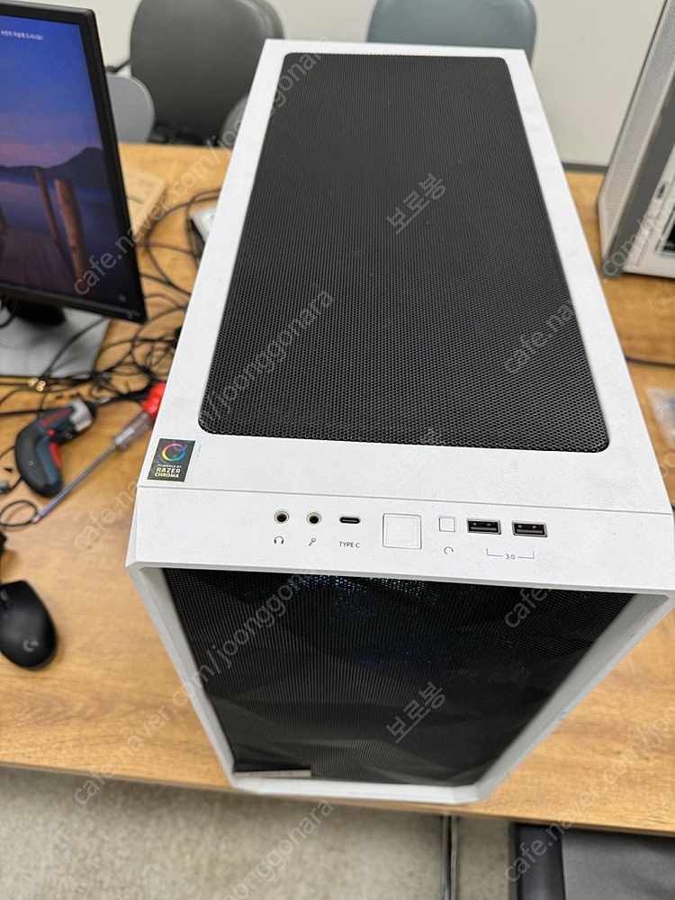 라이젠3950x 64g 1080ti 고사양 게이밍 컴퓨터 본체 팝니다.--1