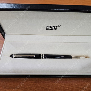 몽블랑 마이스터스틱 볼펜 팝니다.