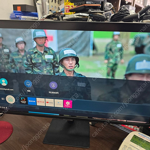 삼성 S32AM702 스마트 m7 32인치 모니터 판매합니다-