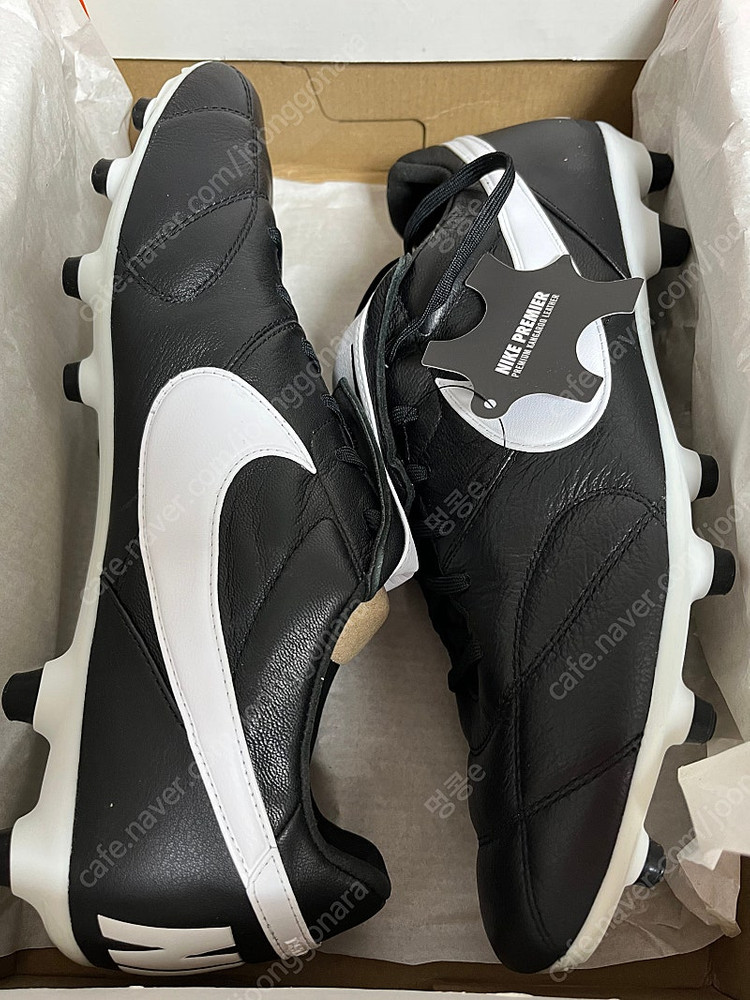 나이키 축구화/풋살화 300사이즈 다수(풀박스 새상품&중고) 이미지