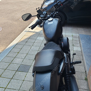 아퀼라300