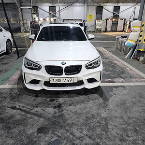 bmw118d M 스포츠 쉐도우 싸게팝니다 1090만원 여성운전자 비흡연 (개인) 묻따
