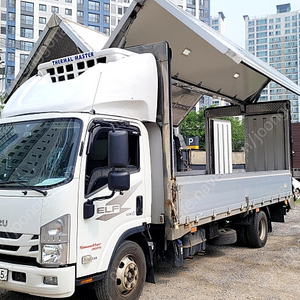 이스즈 엘프(ISUZU ELF) 3.5톤 냉동윙바디