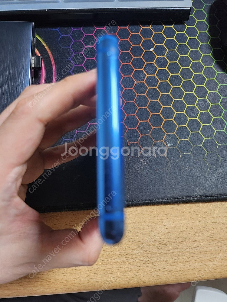 노트8. KT. 블루. 64g 상태 괜찮은 편입니다.--2