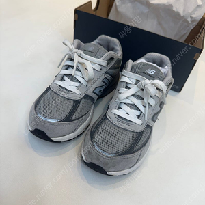 뉴발란스 키즈 990 운동화 판매해요 200사이즈