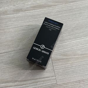 아르마니 뷰티 디자이너 글로우 1.75