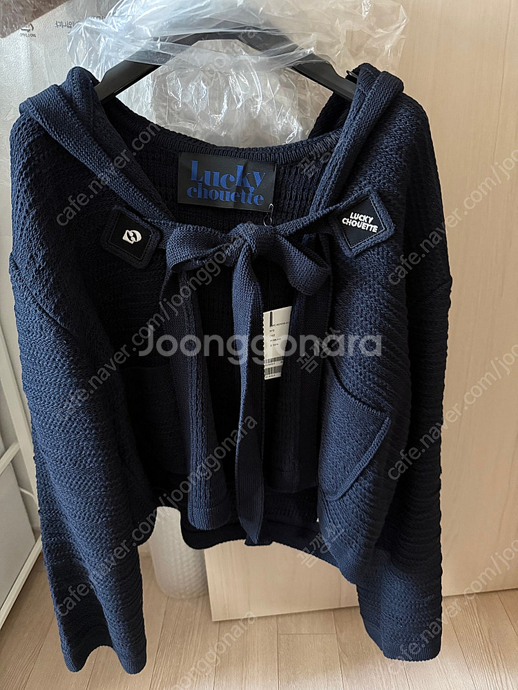 럭키슈에뜨 리본 가디건 네이비 LFWCM24330 판매...--0