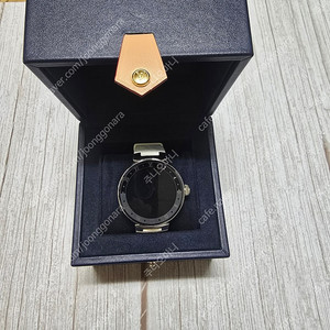 루이비통 땅부르 스마트 워치 Tambour Horizon