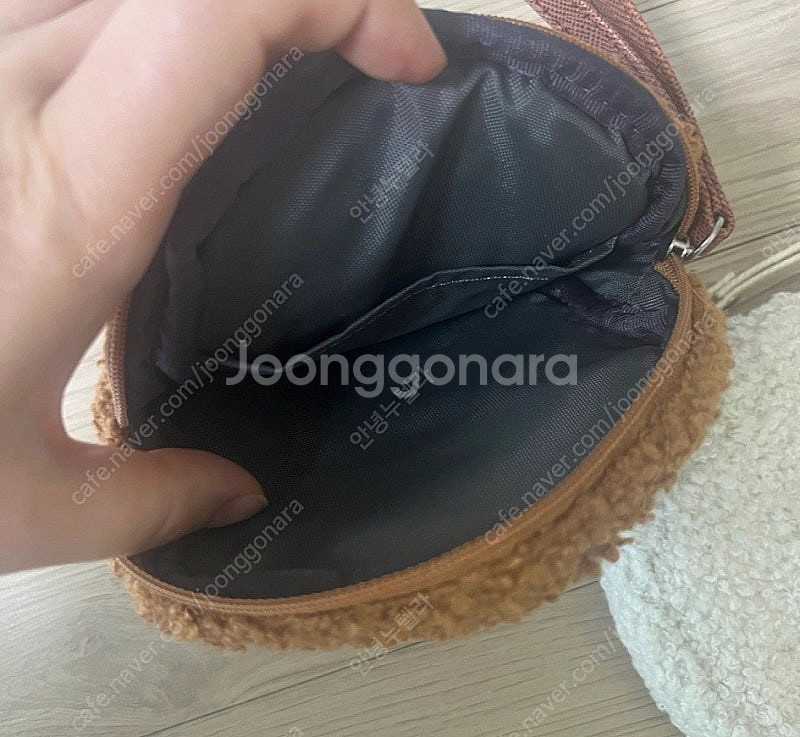 새제품 강아지모양 파우치 2개가격--1