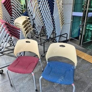 팀스 회의용의자 식탁의자 접견실의자 UCHN0001식당용의자.커뮤니케이션의자 중고 판매합니다.