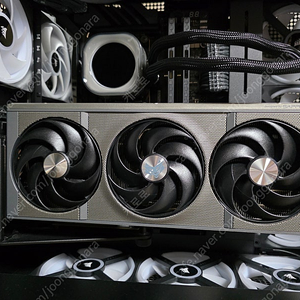 9070XT 니트로+ 팝니다