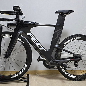 2017 FELT 트라이 애슬론 IA1 Red eTAP 54사이즈 팝니다.