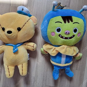 우당탕탕 아이쿠 인형 /산리오캐릭터 인형/ 카카오 프렌즈 춘식이 / 로보카폴리 / 원목기차놀이 2세트