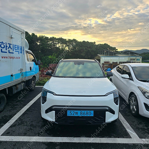 24년식기아 ev3 풀옵션 gt라인 진주색(9000km)